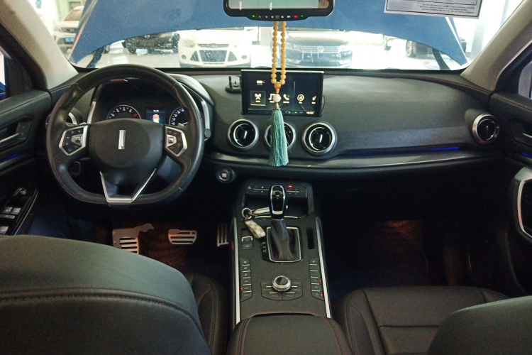 魏牌 VV5 2017款 2.0T 超豪型中控内饰12