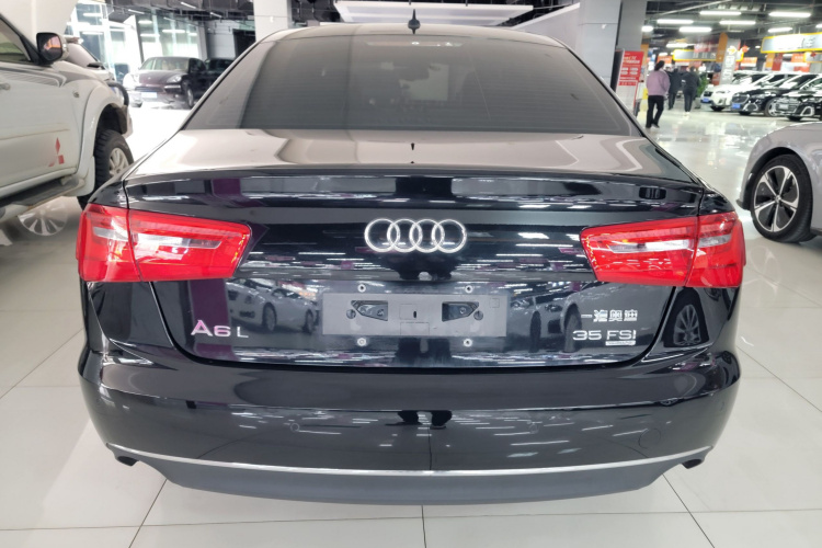 奥迪A6L 2015款 35 FSI quattro 技术型车身外观6004
