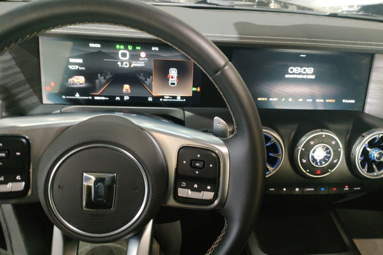 坦克300 2024款 2.0T 挑战者中控内饰12