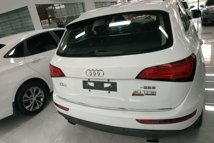 奥迪Q5 2016款 40 TFSI 技术型车身外观6004