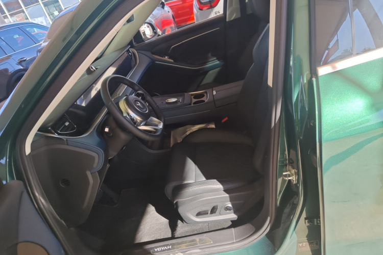 岚图汽车 岚图FREE 2024款 超长续航智驾版中控内饰19