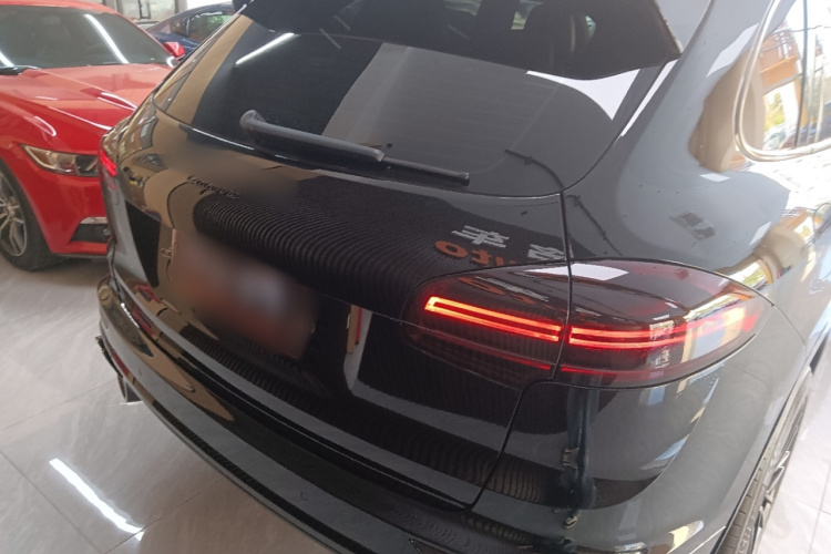 保时捷 2016款 Cayenne 3.0T车身外观6