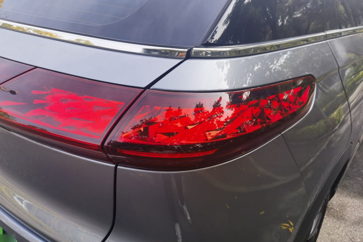 小鹏G3 2021款 G3i 460N车身外观6008