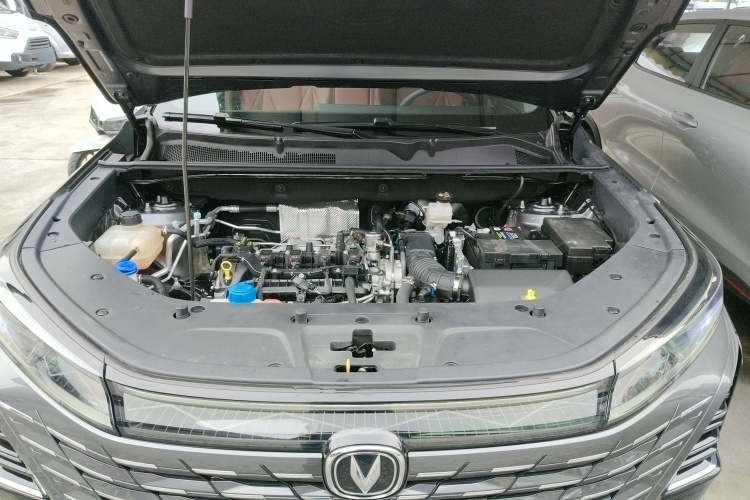 长安CS75 PLUS 2024款 第三代 冠军版 1.5T 智驾劲航型局部细节24