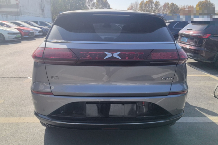 小鹏G3 2021款 G3i 460N车身外观6