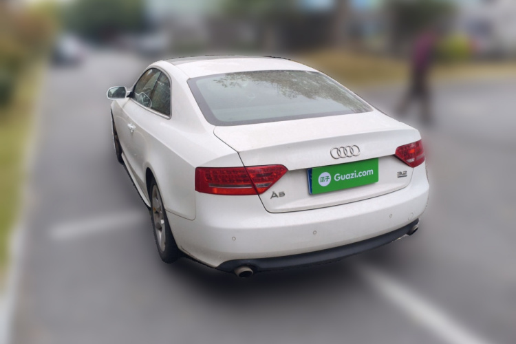 奥迪A5 2010款 3.2 coupe quattro车身外观6003