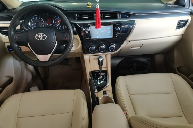 丰田 卡罗拉 2014款 1.6L CVT GL-i中控内饰12