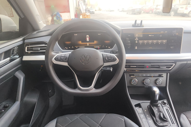 大众 朗逸 2023款 改款 1.5L 自动得逸版中控内饰13