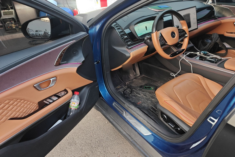 比亚迪 汉 2022款 DM-i 121KM 尊享型中控内饰20