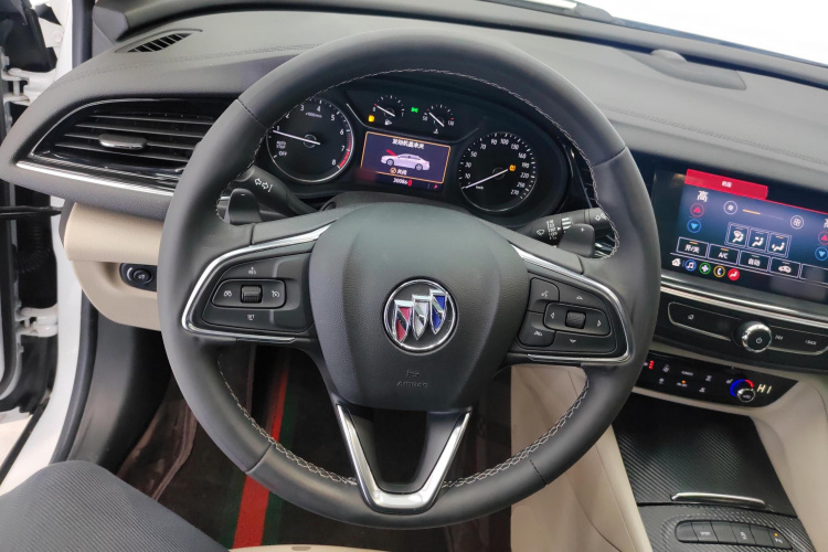 别克 君威 2020款 552T 精英型中控内饰13