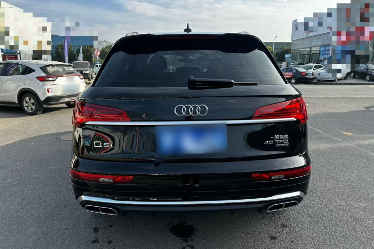 奥迪Q5L 2022款 40T 时尚动感型车身外观6005
