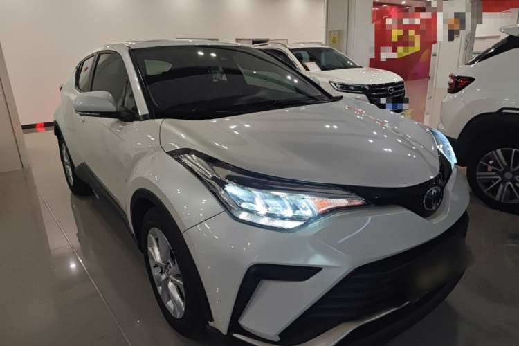 丰田 奕泽IZOA 2021款 2.0L 奕享版车身外观3