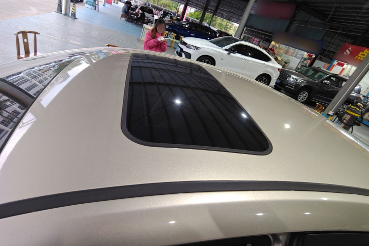 吉利汽车 帝豪 2019款 领军版 1.5L CVT向上互联型 国VI局部细节57