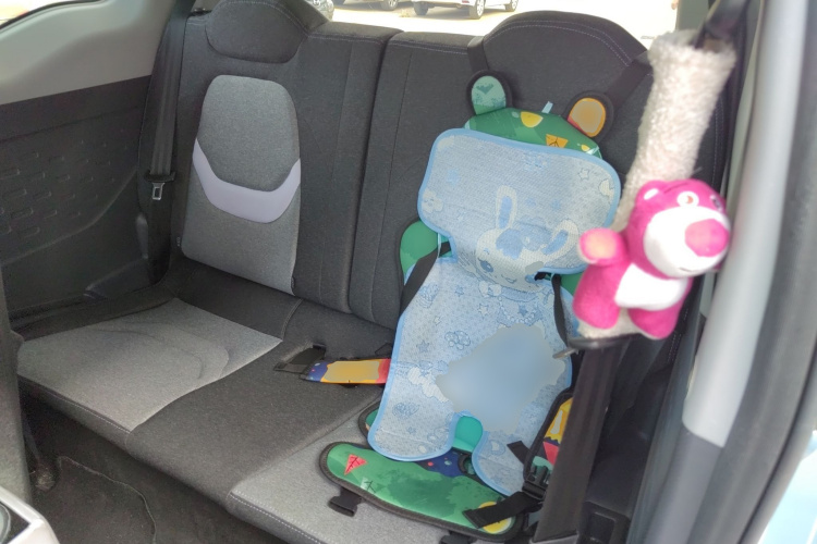 奇瑞 QQ冰淇淋 2022款 170km 圣代 磷酸铁锂中控内饰21