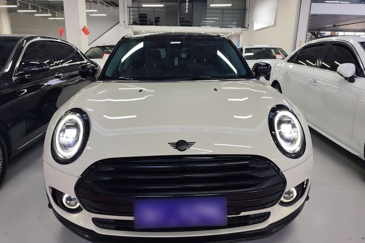 MINI Clubman 2022款 改款 1.5T COOPER 鉴赏家车身外观6001