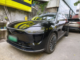 鸿蒙智行 问界M9 2024款 增程 Ultra版 52kWh 5座版