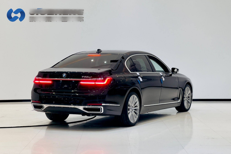 宝马7系 2019款 730Li 豪华套装车身外观6005