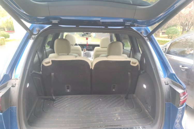 理想汽车 理想ONE 2020款 增程6座版局部细节23