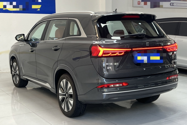 蓝电E5 PLUS 2026款 165km 长续航先享版Ultra 7座车身外观6003