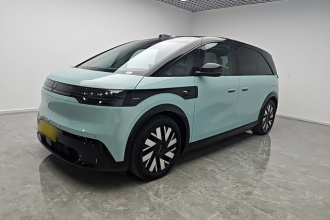 极氪MIX 2025款 长续航智驾版