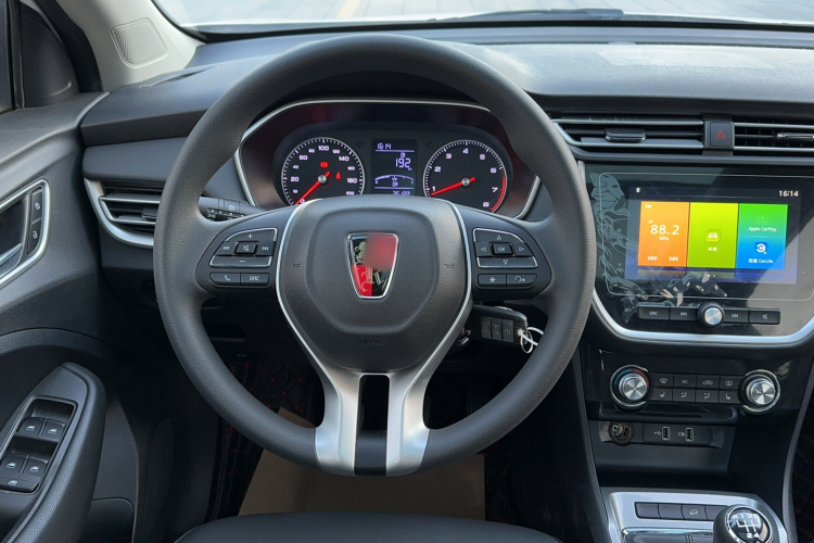 荣威RX3 2018款 1.6L 手动旗舰版局部细节13