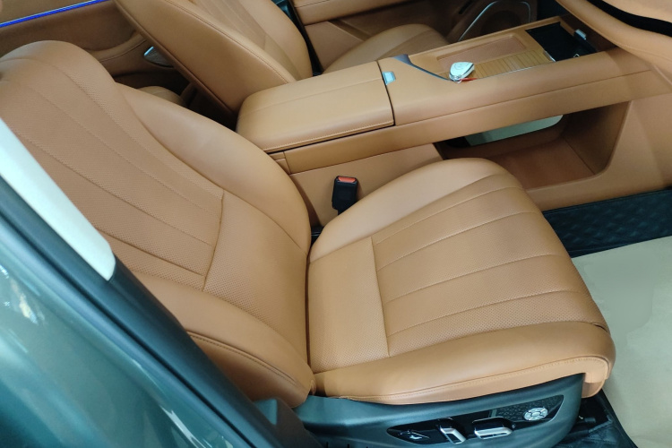 魏牌 蓝山 2025款 四驱 Ultra局部细节41