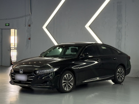 本田 雅阁 2022款 锐·混动 2.0L 锐领版