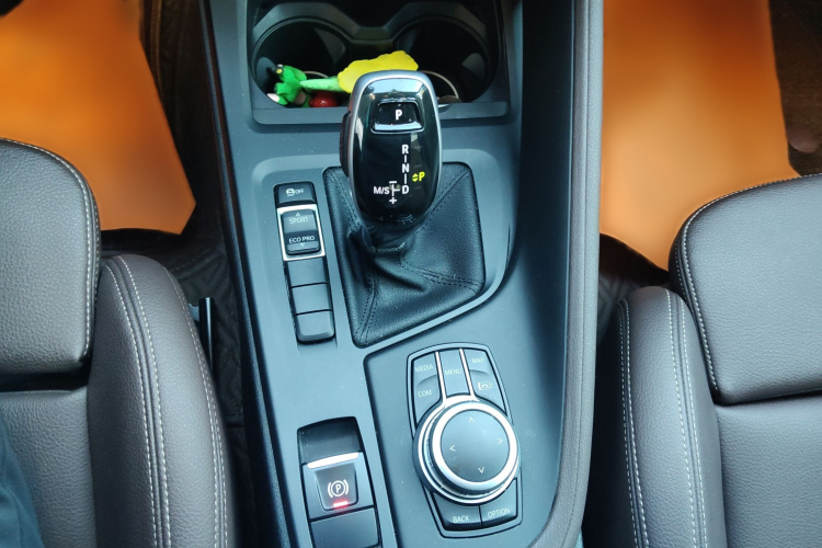 宝马X1 2021款 sDrive25Li 领先型局部细节18