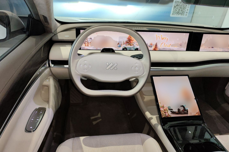 智己汽车 智己L7 2022款 Dynamic中控内饰13