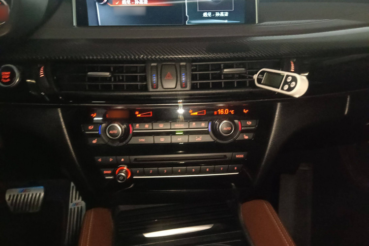 宝马X6 2017款 xDrive35i 领先型局部细节16