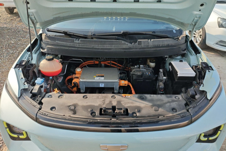 吉利几何E萤火虫 2022款 401KM 玲珑虎 4座局部细节24