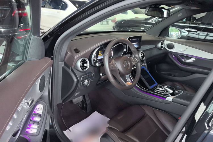 奔驰GLC 2017款 GLC 200 4MATIC中控内饰20