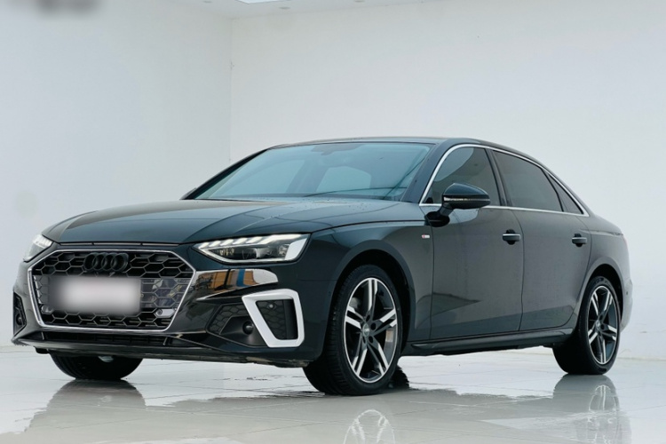 奥迪A4L 2020款 40 TFSI 豪华动感型车身外观1