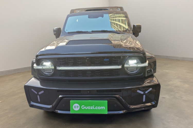 超境汽车 共创坦克300 2023款 2.0T 赛博骑士车身外观2