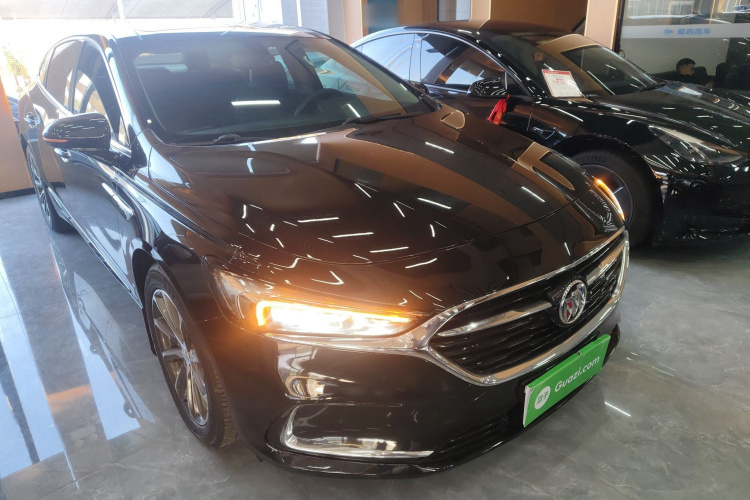 别克 君越 2020款 652T 豪华型车身外观3