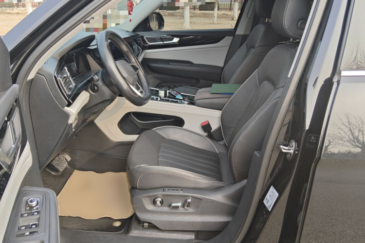 大众 途昂 2021款 380TSI 四驱尊崇豪华版中控内饰19