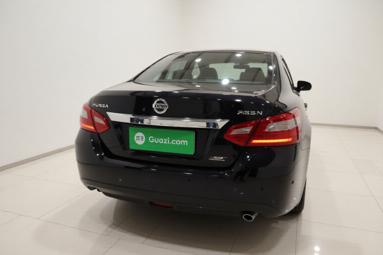 日产 天籁 2016款 改款 2.0L XL舒适版车身外观6