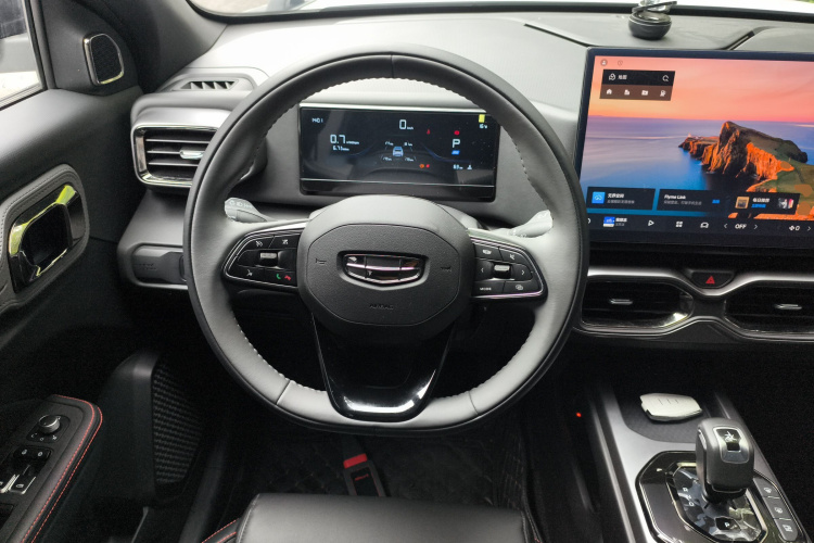 吉利汽车 吉利牛仔 2025款 1.5TD 潮玩版中控内饰13