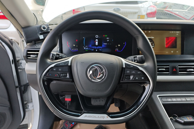 东风风神E70 2021款 500 超享版中控内饰13