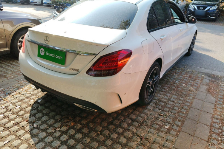 奔驰C级 2021款 C 260 星耀臻藏版车身外观9