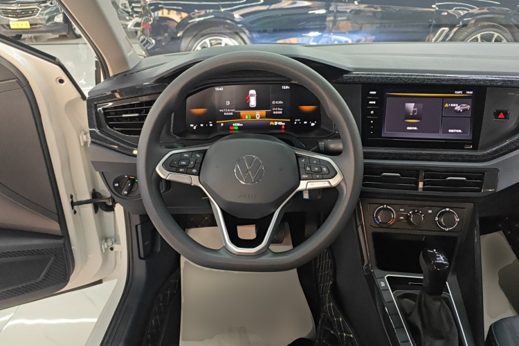 大众 朗逸 2025款 新锐 1.5L 出众新逸版中控内饰13