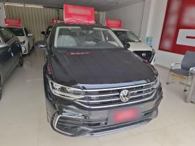 大众 途观L 2024款 出众款 330TSI 自动两驱R-Line龙耀版