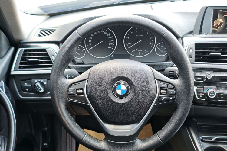 宝马3系 2017款 320Li 时尚型局部细节13