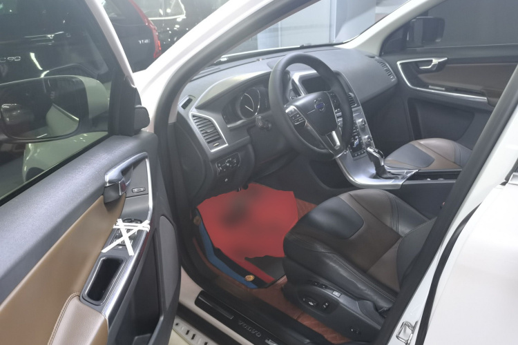沃尔沃XC60 2017款 T5 AWD 智远升级版中控内饰20