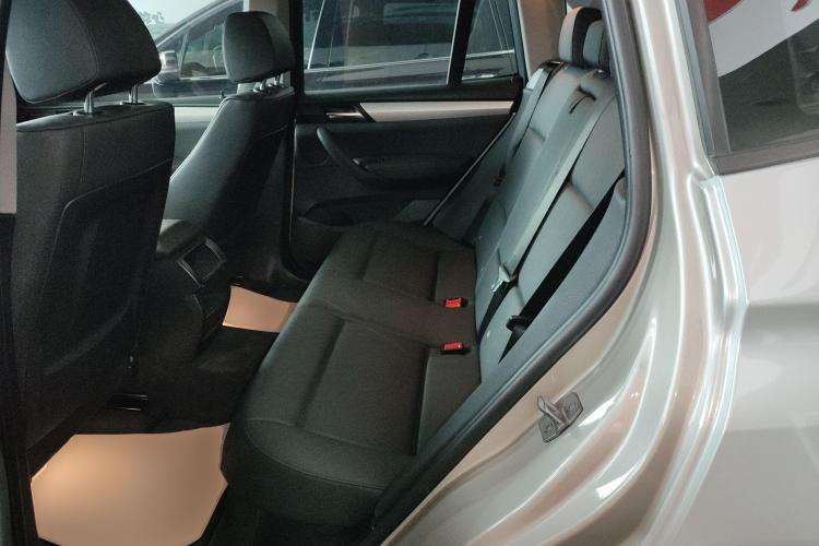 宝马X3(进口) 2016款 sDrive20i中控内饰7004