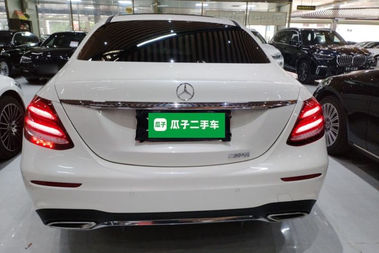 奔驰E级 2018款 E 200 L 运动型车身外观6004