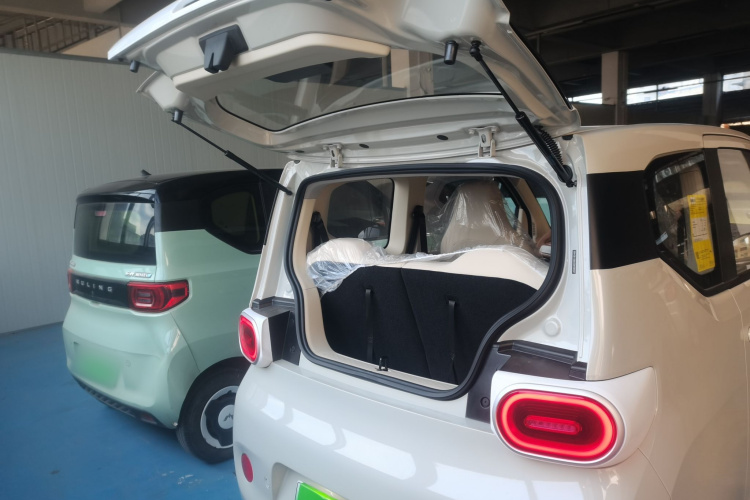 五菱汽车 宏光MINIEV 2024款 第三代 215km 青春版局部细节23