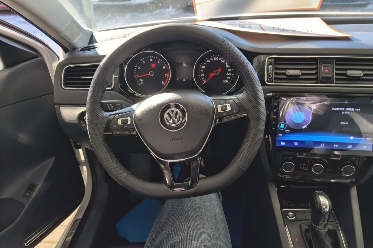 大众 速腾 2015款 1.6L 自动舒适型局部细节13