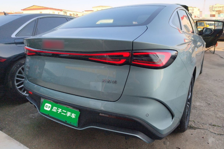 比亚迪 海豹06新能源 2024款 DM-i 80KM尊贵型车身外观7