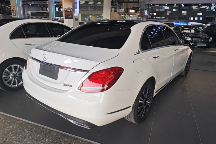奔驰C级 2018款 C 200 L车身外观6005